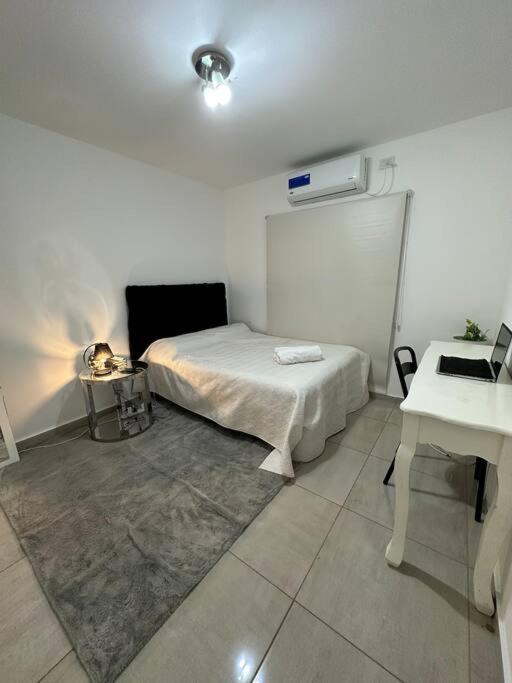 Departamento Espacioso En Un Complejo Residencial, Cerca Del Shopping Nuevo Centro Apartment Cordoba