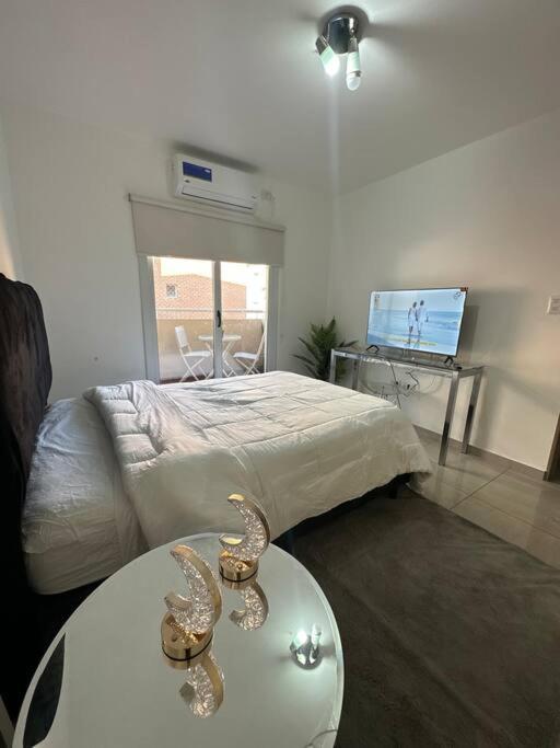 Departamento Espacioso En Un Complejo Residencial, Cerca Del Shopping Nuevo Centro Cordoba