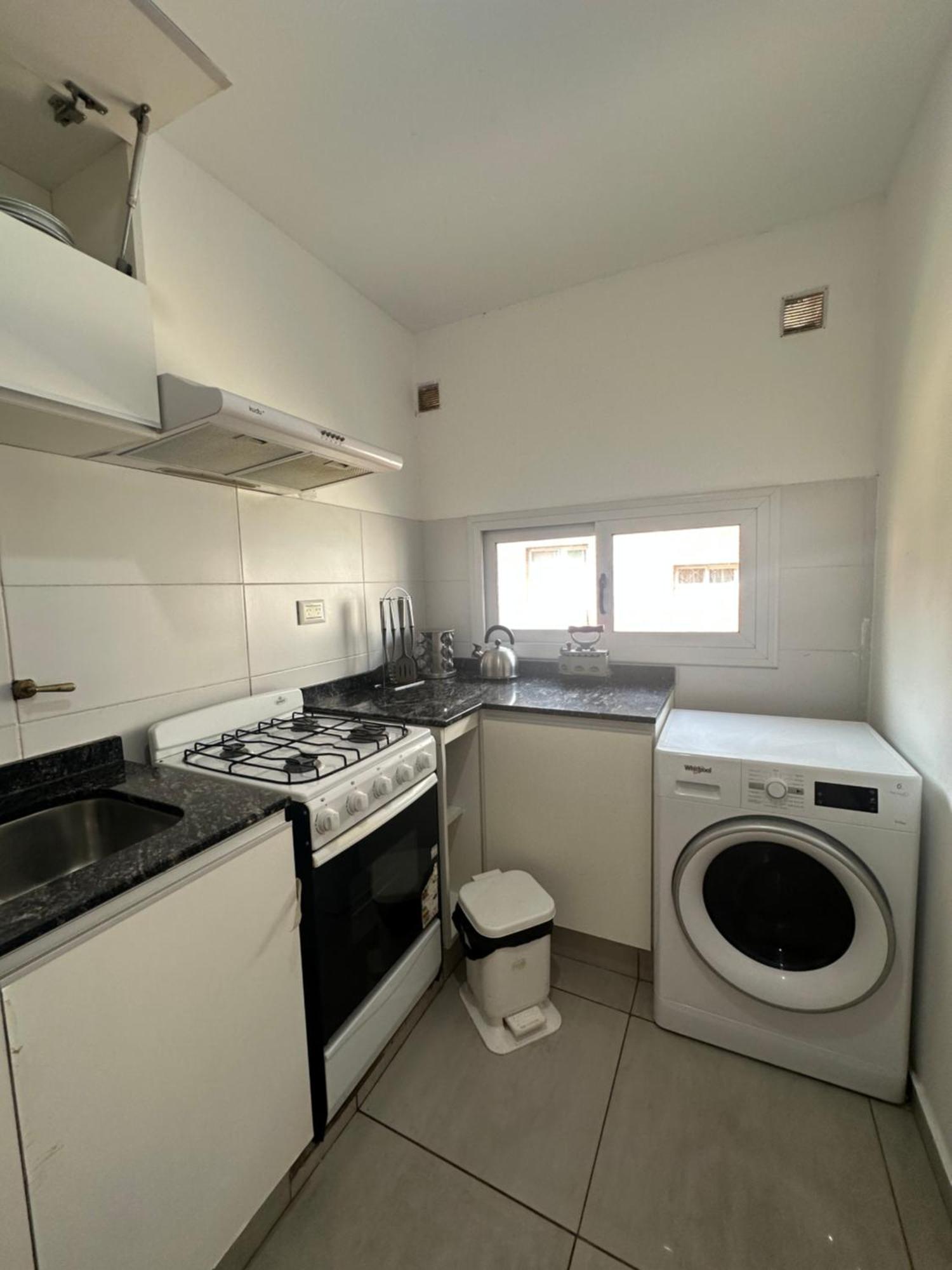 Departamento Espacioso En Un Complejo Residencial, Cerca Del Shopping Nuevo Centro